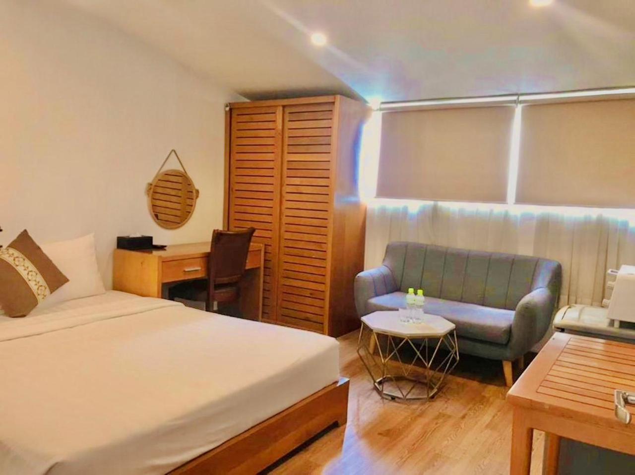 Simmi 5 Hotel & Apartment โฮจิมินห์ซิตี้ ภายนอก รูปภาพ