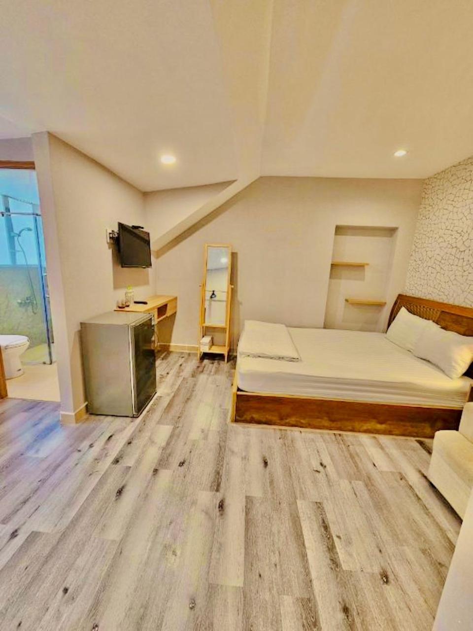 Simmi 5 Hotel & Apartment โฮจิมินห์ซิตี้ ภายนอก รูปภาพ