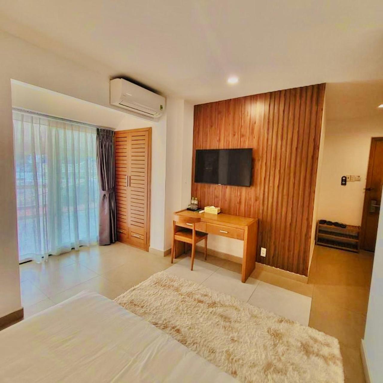 Simmi 5 Hotel & Apartment โฮจิมินห์ซิตี้ ภายนอก รูปภาพ
