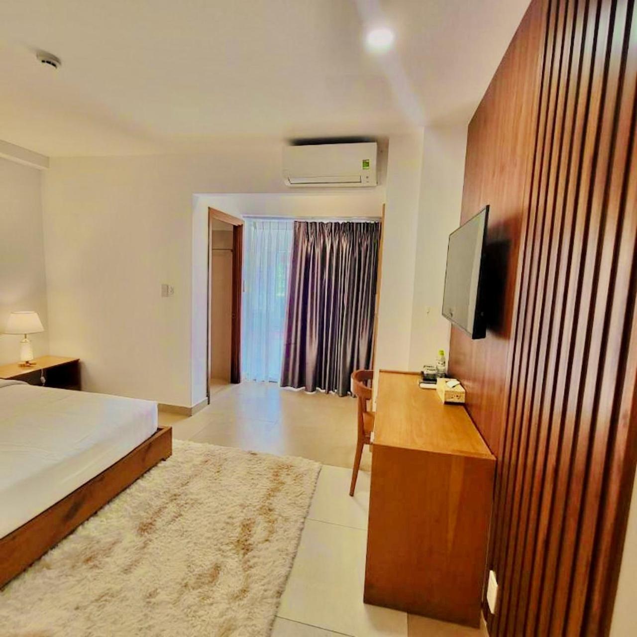 Simmi 5 Hotel & Apartment โฮจิมินห์ซิตี้ ภายนอก รูปภาพ